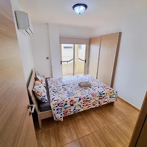 Δωμάτια σε οικογενειακή κατοικία Sunbay