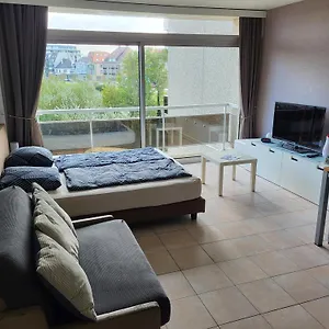 Astrid At 100 Meter From Sea With Parking Place Appartement Bredene